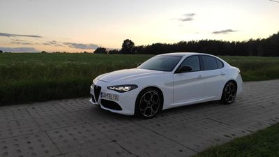 Alfa Romeo Giulia Alfa Romeo Giulia 2.0 Turbo Q4 drugi wlasciciel