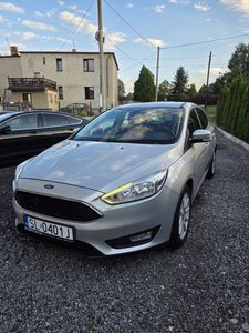 Sprzedam Ford Focus 2018  1.6 benz