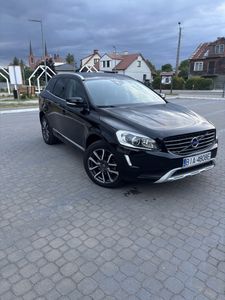 Volvo xc 60 2.0 T6 2017r