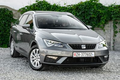 Seat Leon 2,0 TDI 4Drive Nawigacja Panorama Dach Kamera Cofania Podgrzewane Fote