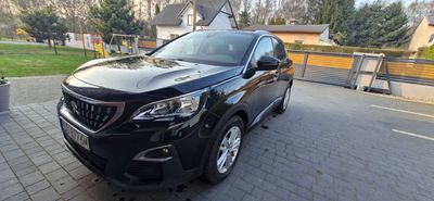 Sprzedam PEUGEOT 3008 1.2 Benzyna 130KM 2017r.Czarny,stan Bardzo dobry