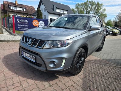Suzuki Vitara Świeżo sprowadzona / Zarejestrowana/ 4x4/ Radar.  Pełny serwis ASO.