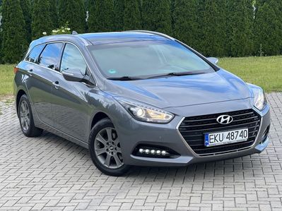 Hyundai i40 1.7_Alu_Kamera_Klima_Ledy_Panorama_Navi_Śliczny_Serwisowany