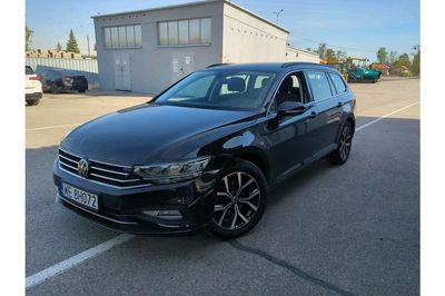 Volkswagen Passat Variant Volkswagen Passat 1 5 TSI Business Ogrz Fotele Salonpl Vat23