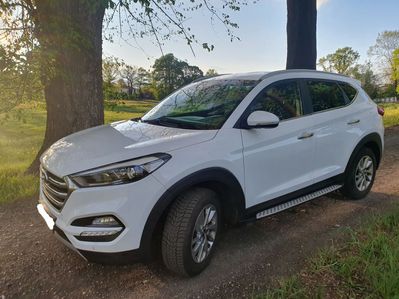 Hyundai Tucson Alu 17 Kamera Navi Klima Skóra Hak Bardzo ładny stan