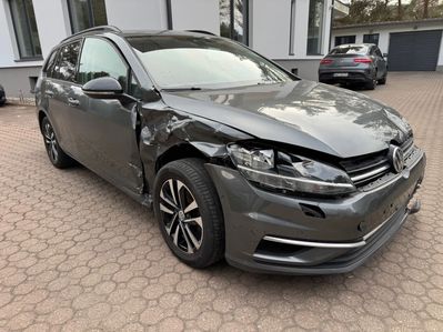 Volkswagen Golf Volkswagen Golf 1.6 TDI Comfortline, Automatyczna skrzynia DSG