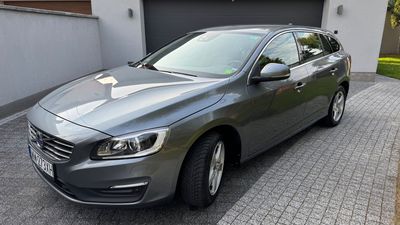 Volvo V60 Polski salon, garażowany, bezwypadkowy, serwisowany, hak