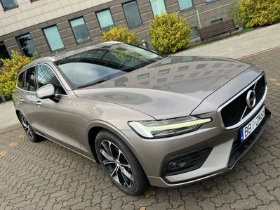 Volvo V60 100% bezwypadkowy, BLIS, CTA, HUD, elekt. hak, panorama