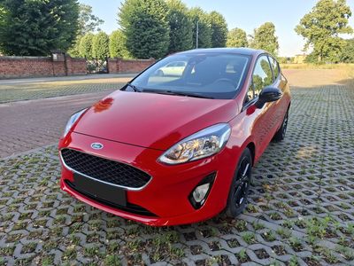 Ford Fiesta mk8 1.0 turbo 101 koni Ładny wygląd bogata opcja wyposażenia