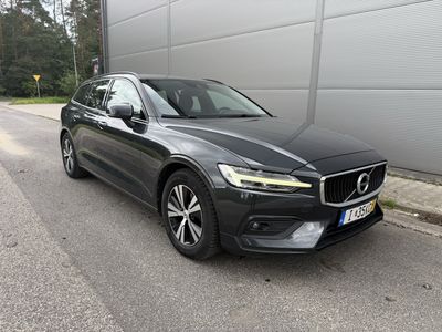 Volvo v60 2.0d 2018r