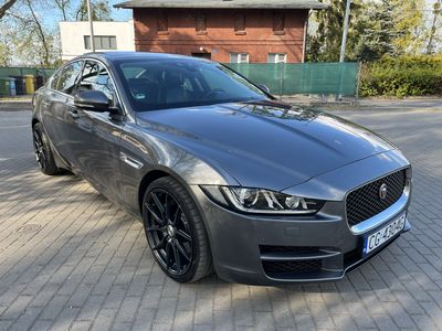 Jaguar XE  2015r