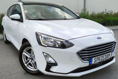 Ford Focus Titanium*LED*Panorama*Kamera*ACC*Radar*Alu16*2xPDC*BEZWYPADKOWY!*01.21