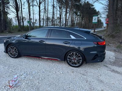 Kia ProCeed Kia ProCeed 1.6 T-GDI GT DCT