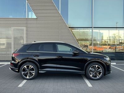 Audi Q4 e-tron Cena katalogowa: 295 430,00 zł