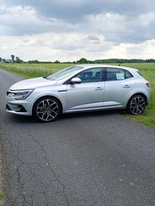 Renault Megane Renault Megane ETech Plug-In,160KM, mały przebieg