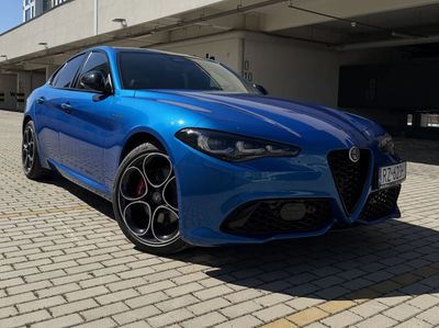 Alfa Romeo Giulia Cesja, pierwszy właściciel,nieużywany,280KM 4x4,folie ochronne fab.