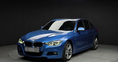 BMW Seria 3 BMW 320D | Mpakiet | 8HP | Estoril Blue Metallic |