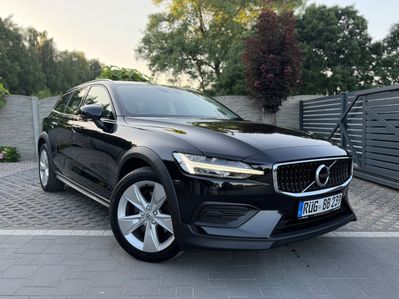 Volvo V60 Cross Country D3 CROSS Country AWD 4x4 Led Navi Skóra PDC ACC Serwisowany